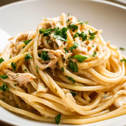 Knoblauch Butter Bucatini Gericht